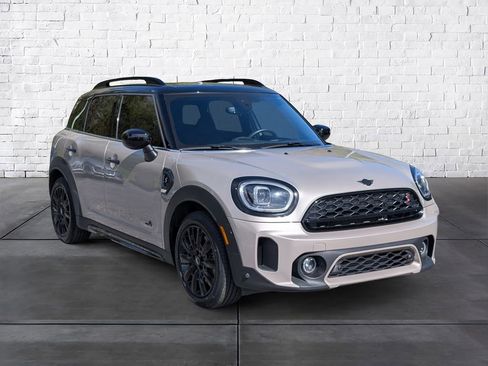 Used 2024 MINI Cooper Countryman S AWD/4WD image 2