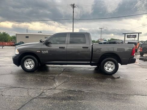 Used 2019 RAM 1500 Tradesman w/ Popular Equipment Group AWD/4WD image 8