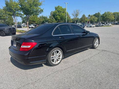 Used 2014 Mercedes-Benz C 250 Sedan image 5