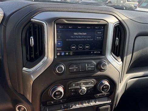 Used 2022 Chevrolet Silverado 1500 LT image 28