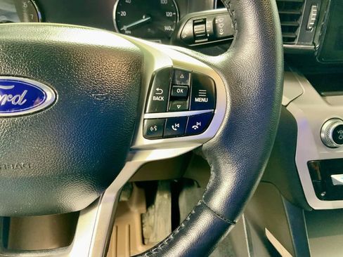 Used 2023 Ford Explorer XLT w/ Equipment Group 202A image 27