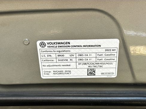 Used 2022 Volkswagen Tiguan SE FWD image 19