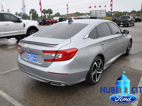 Used 2022 Honda Accord Sport image 5