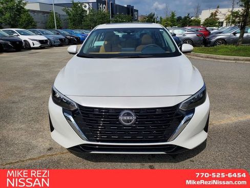 New 2025 Nissan Sentra SV w/ SV Premium Package image 6