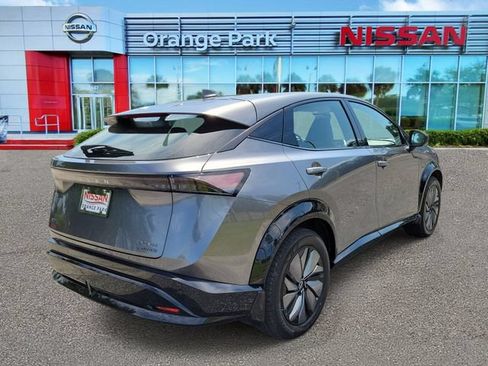 Used 2024 Nissan Ariya AWD image 2