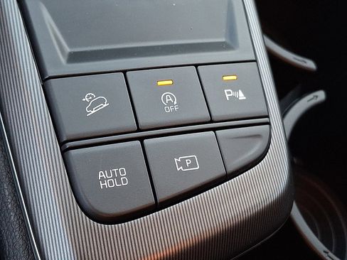 New 2026 Kia Sportage EX image 13