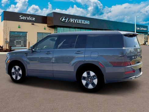 New 2026 Hyundai Santa Fe SE image 4
