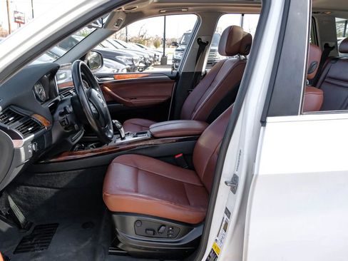 Used 2013 BMW X5 xDrive35i image 4