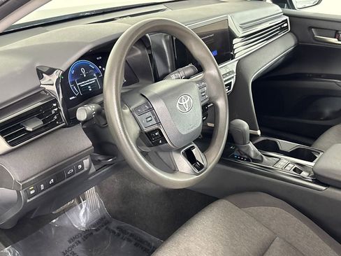 Certified 2025 Toyota Camry LE image 7