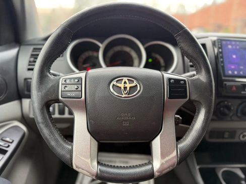 Used 2013 Toyota Tacoma 2WD Access Cab image 20