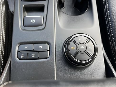 Used 2025 Ford Ranger Lariat w/ Advanced Towing Package image 23