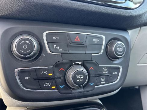 Used 2020 Jeep Compass Limited w/ Safety & Security Group image 25