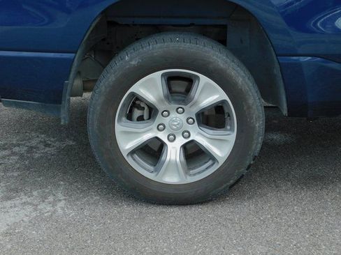 Used 2024 RAM 1500 Laramie image 28