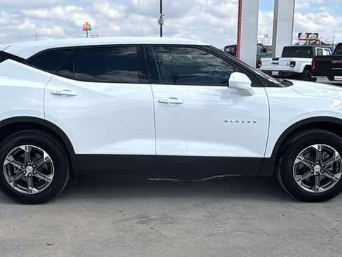 Used 2023 Chevrolet Blazer LT w/ Driver Confidence Package image 4