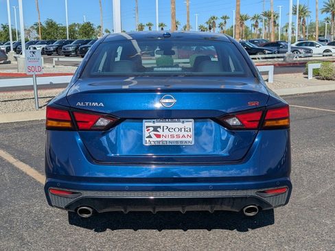 Certified 2023 Nissan Altima 2.5 SR image 5