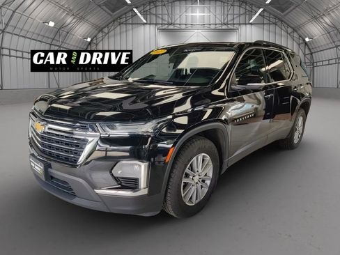 Used 2023 Chevrolet Traverse LT w/ LPO, Floor Liner Package image 7