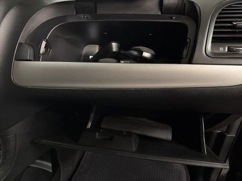 Used 2017 Dodge Grand Caravan GT image 35