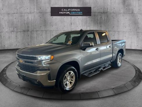 Used 2021 Chevrolet Silverado 1500 LT w/ Bed Protection Package image 3