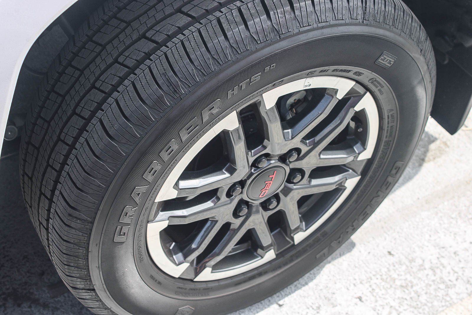 Used 2026 Toyota Tacoma TRD Sport RWD image 10