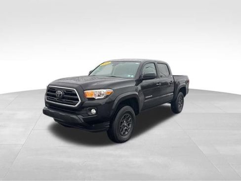 Used 2018 Toyota Tacoma SR5 image 1