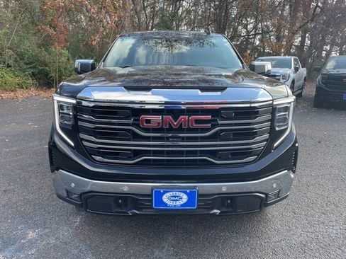 Used 2023 GMC Sierra 1500 SLT image 8