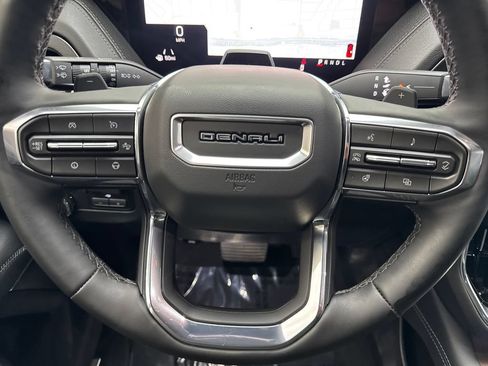 Used 2026 GMC Yukon Denali w/ Denali Reserve Package RWD image 64