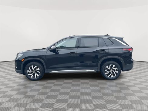 New 2026 Volkswagen Tiguan S AWD/4WD image 9