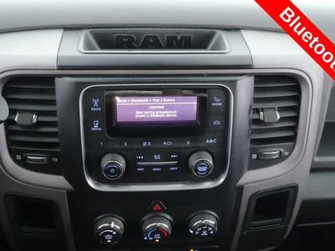 Used 2018 RAM 2500 Tradesman w/ Chrome Appearance Group AWD/4WD image 5