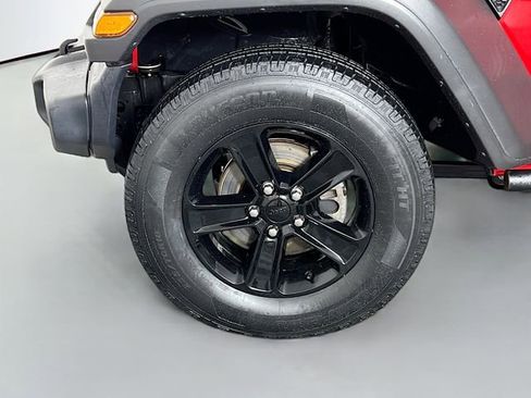 Used 2020 Jeep Wrangler Unlimited Sport image 26