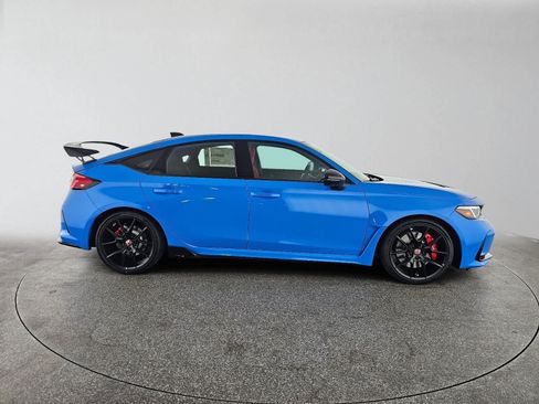New 2026 Honda Civic Type R image 2