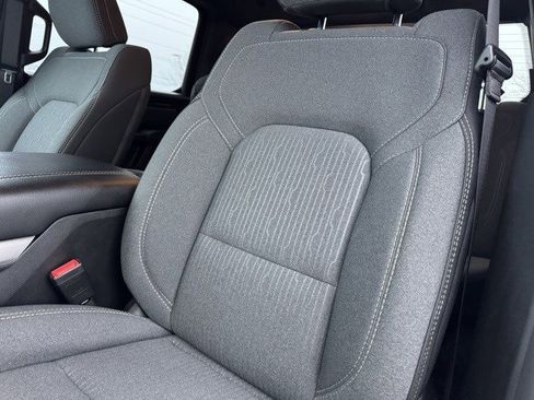 Certified 2024 RAM 1500 Big Horn image 29