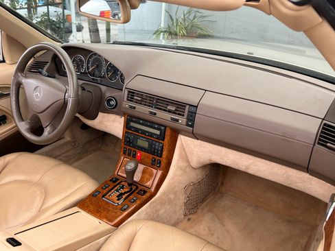 Used 1999 Mercedes-Benz SL 500 image 32