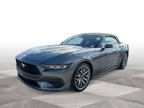Used 2024 Ford Mustang Premium image 4