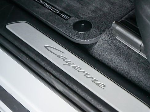 New 2026 Porsche Cayenne Coupe image 15
