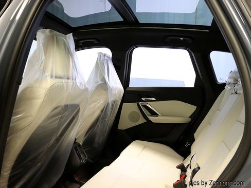 New 2026 BMW X1 xDrive28i w/ Technology Package image 13