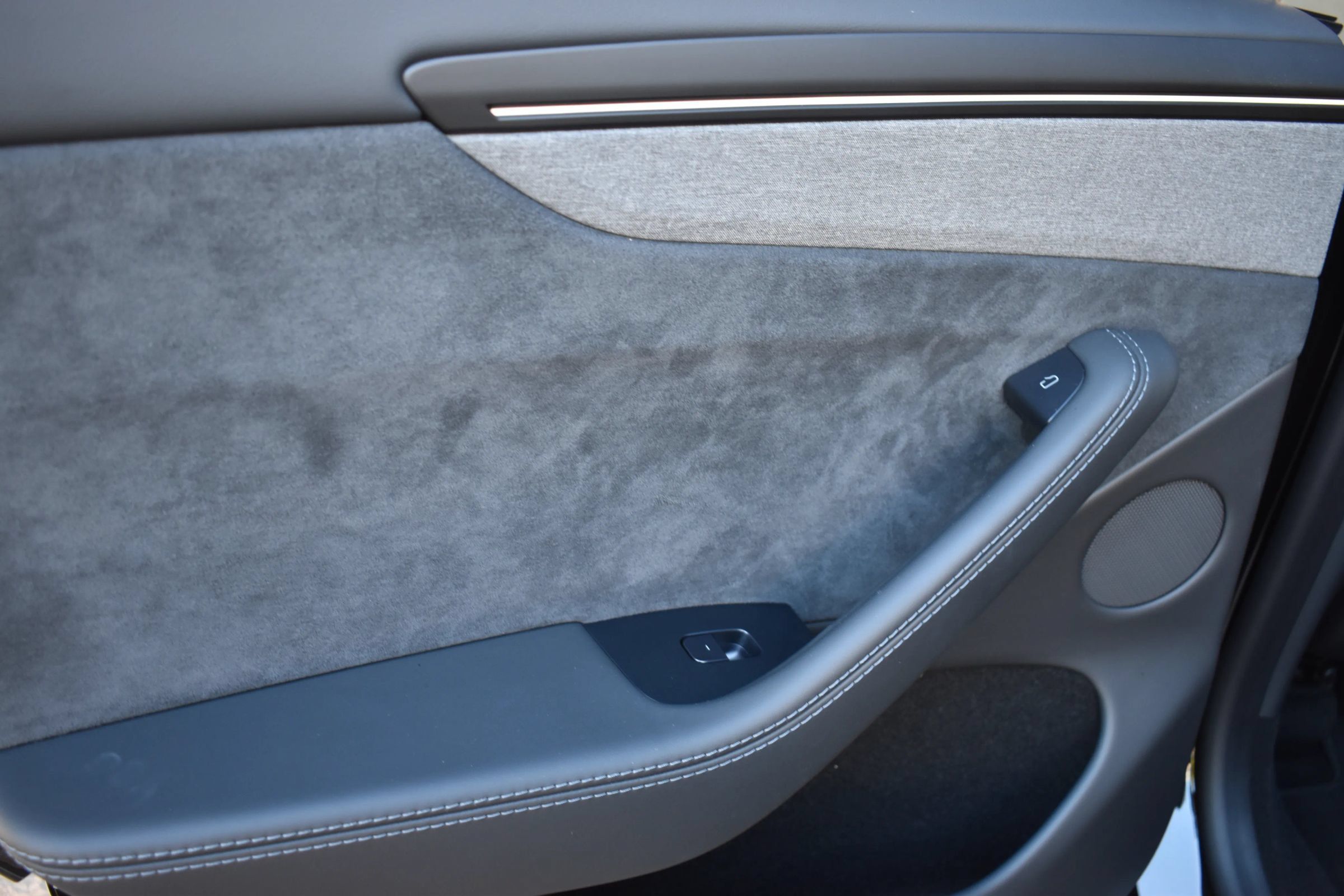 Used 2026 Tesla Model Y 2WD image 18