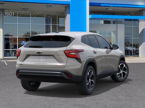 New 2026 Chevrolet Trax RS w/ Driver Confidence Package FWD image 28