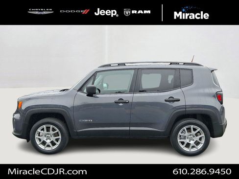 Certified 2021 Jeep Renegade Sport w/ Sport Appearance Group image 4