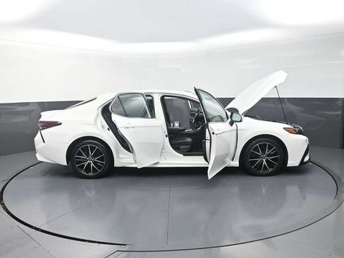 Certified 2024 Toyota Camry SE FWD image 45