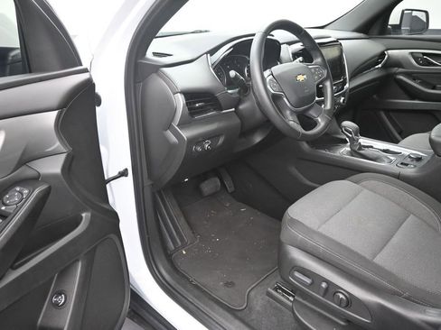 Used 2023 Chevrolet Traverse LT FWD image 10