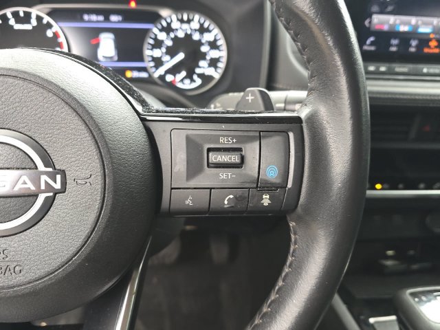 Used 2023 Nissan Rogue SV w/ SV Premium B Package AWD/4WD image 16