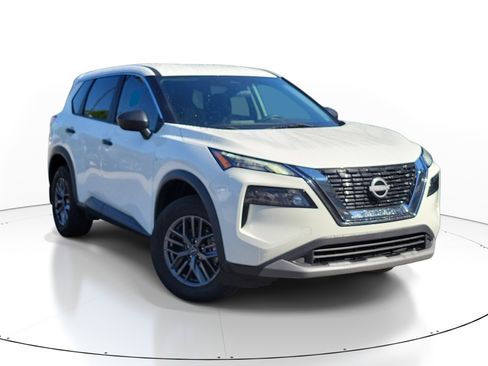 Certified 2023 Nissan Rogue S FWD image 1