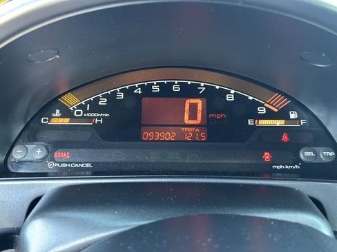 Used 2002 Honda S2000 image 18