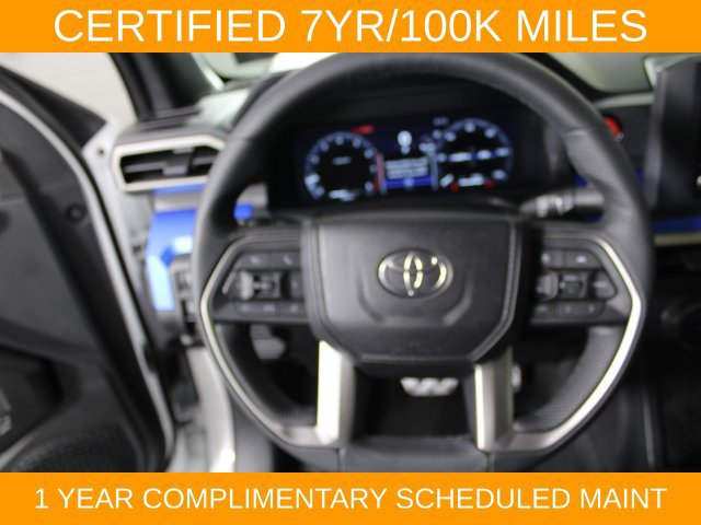 Used 2025 Toyota Tacoma TRD Sport AWD/4WD image 19
