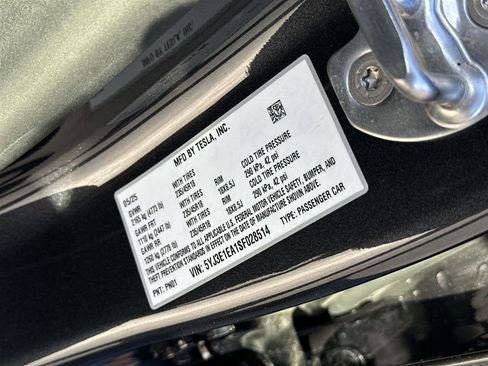 Used 2025 Tesla Model 3 Long Range image 22