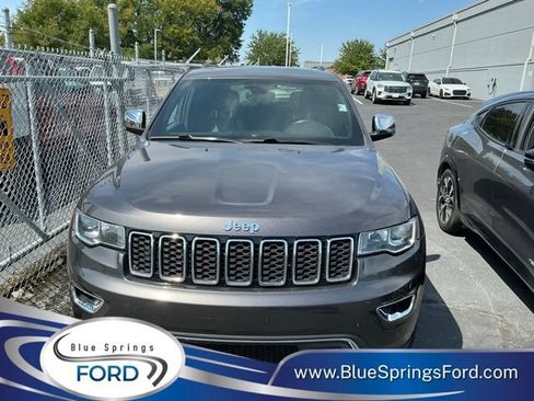 Used 2017 Jeep Grand Cherokee Limited AWD/4WD image 1