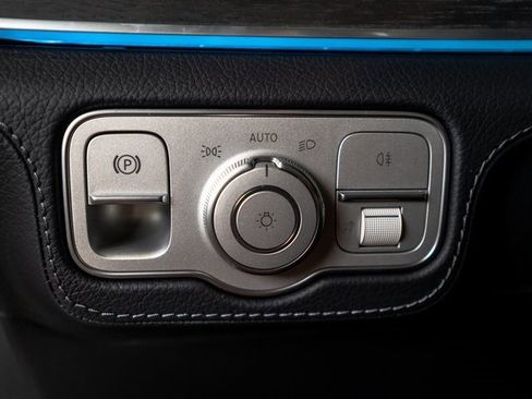 New 2025 Mercedes-Benz GLS 450 GLS 450 image 17