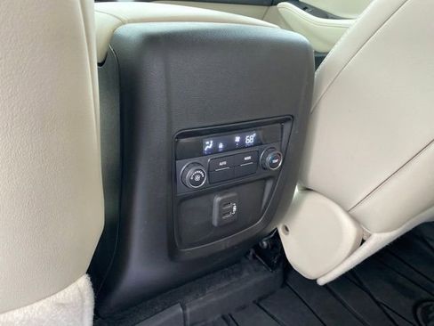 Certified 2024 Buick Enclave Essence w/ LPO, Floor Liner Package image 17