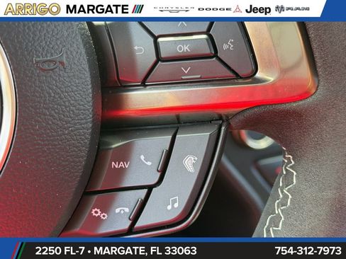 Used 2021 Ford Mustang Shelby GT500 w/ Technology Package RWD image 23