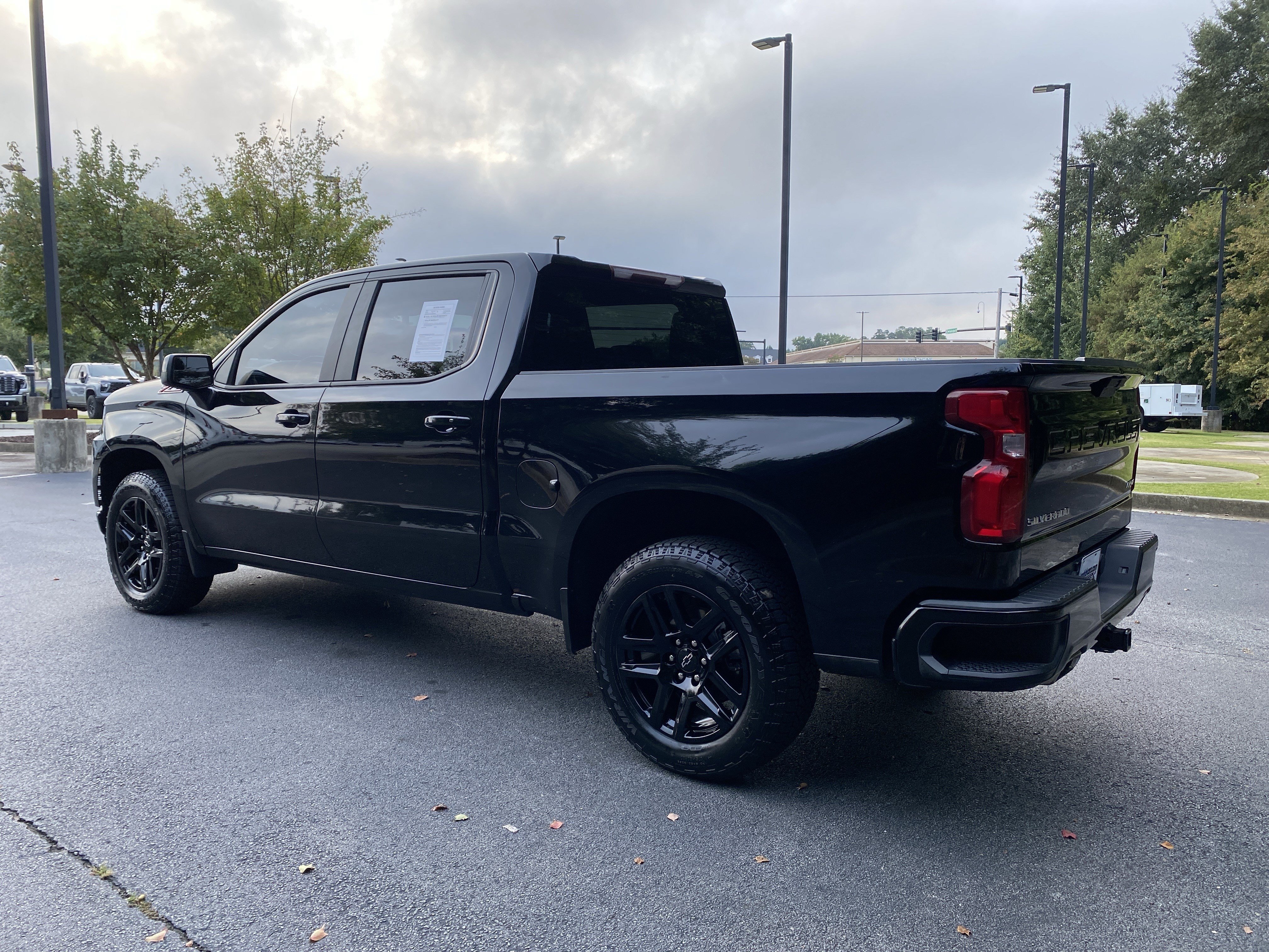 Used 2019 Chevrolet Silverado 1500 RST AWD/4WD image 7